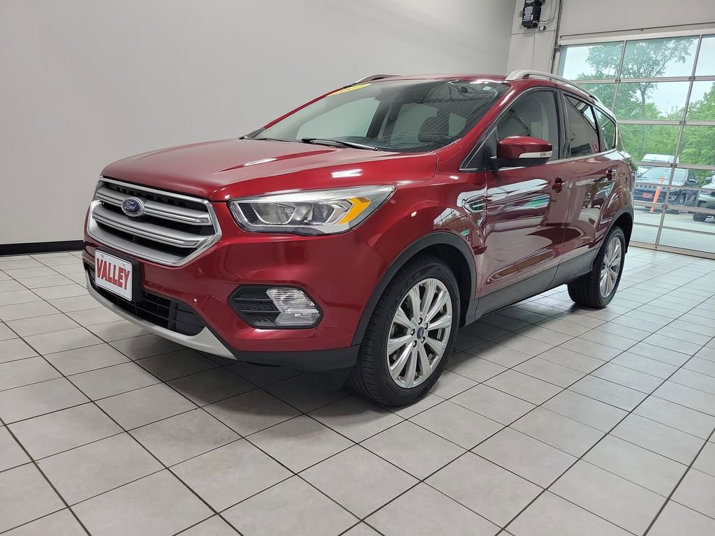 Used 2017 Ford Escape Titanium FWD image 3