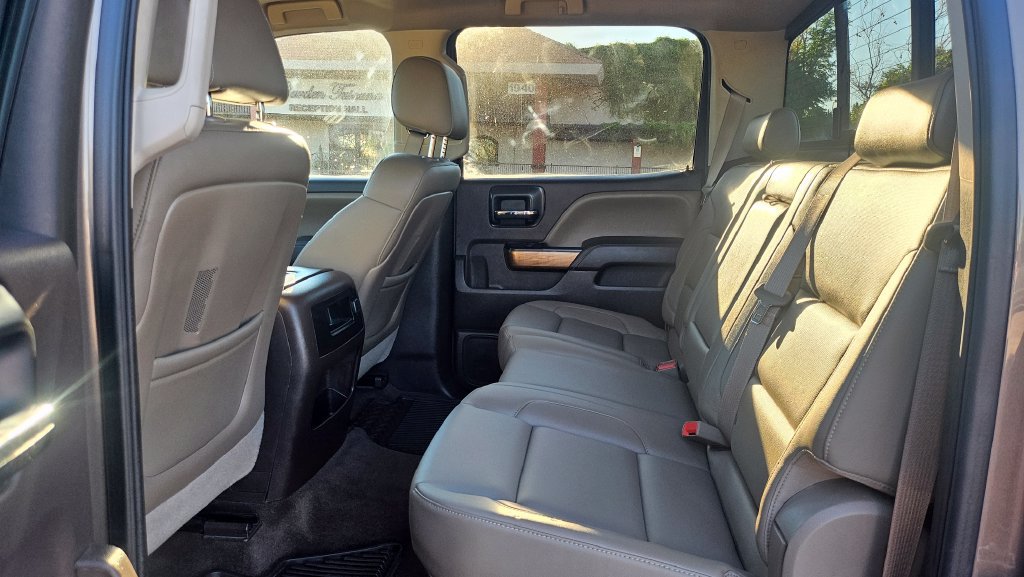 Used 2015 Chevrolet Silverado 1500 LTZ w/ Texas Edition, 1LZ Trim RWD image 24