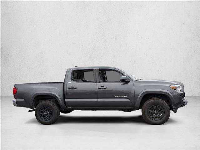 Used 2019 Toyota Tacoma SR5 AWD/4WD image 5