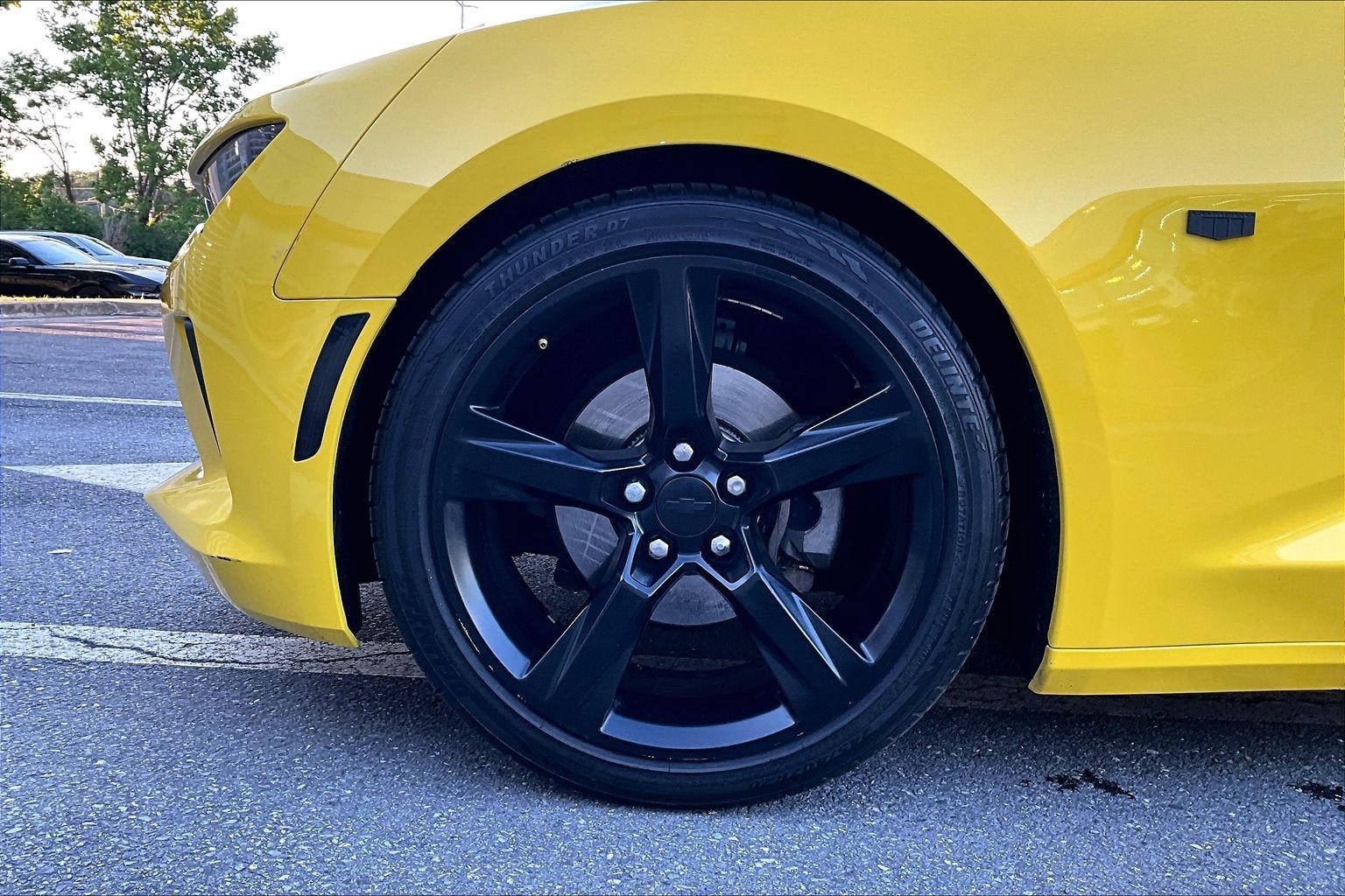 Used 2018 Chevrolet Camaro LT w/ Technology Package RWD image 8