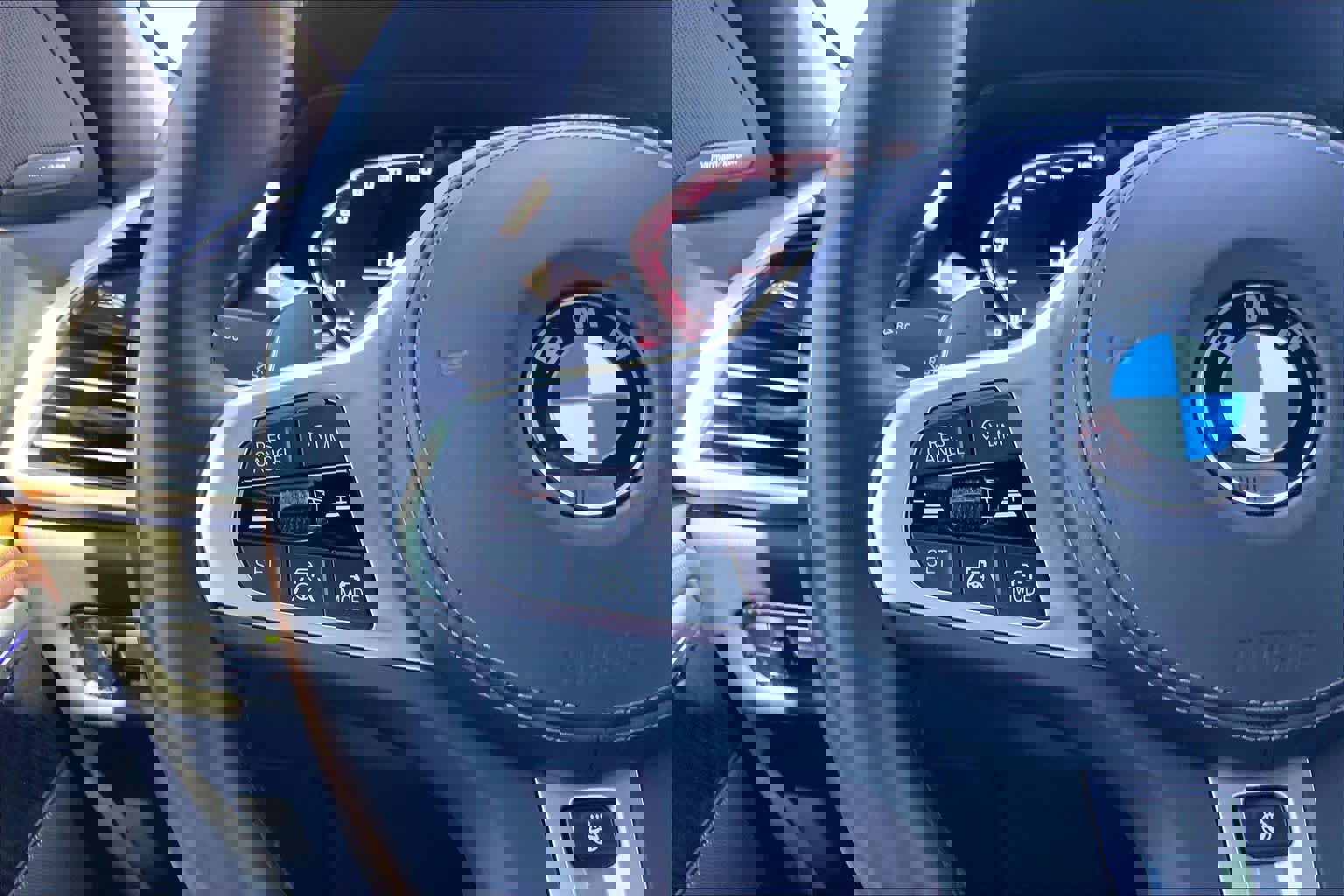 Certified 2023 BMW X6 M50i w/ Executive Package image 21