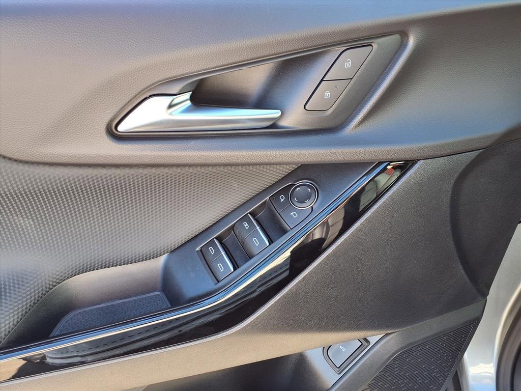 New 2026 Chevrolet Equinox RS image 9