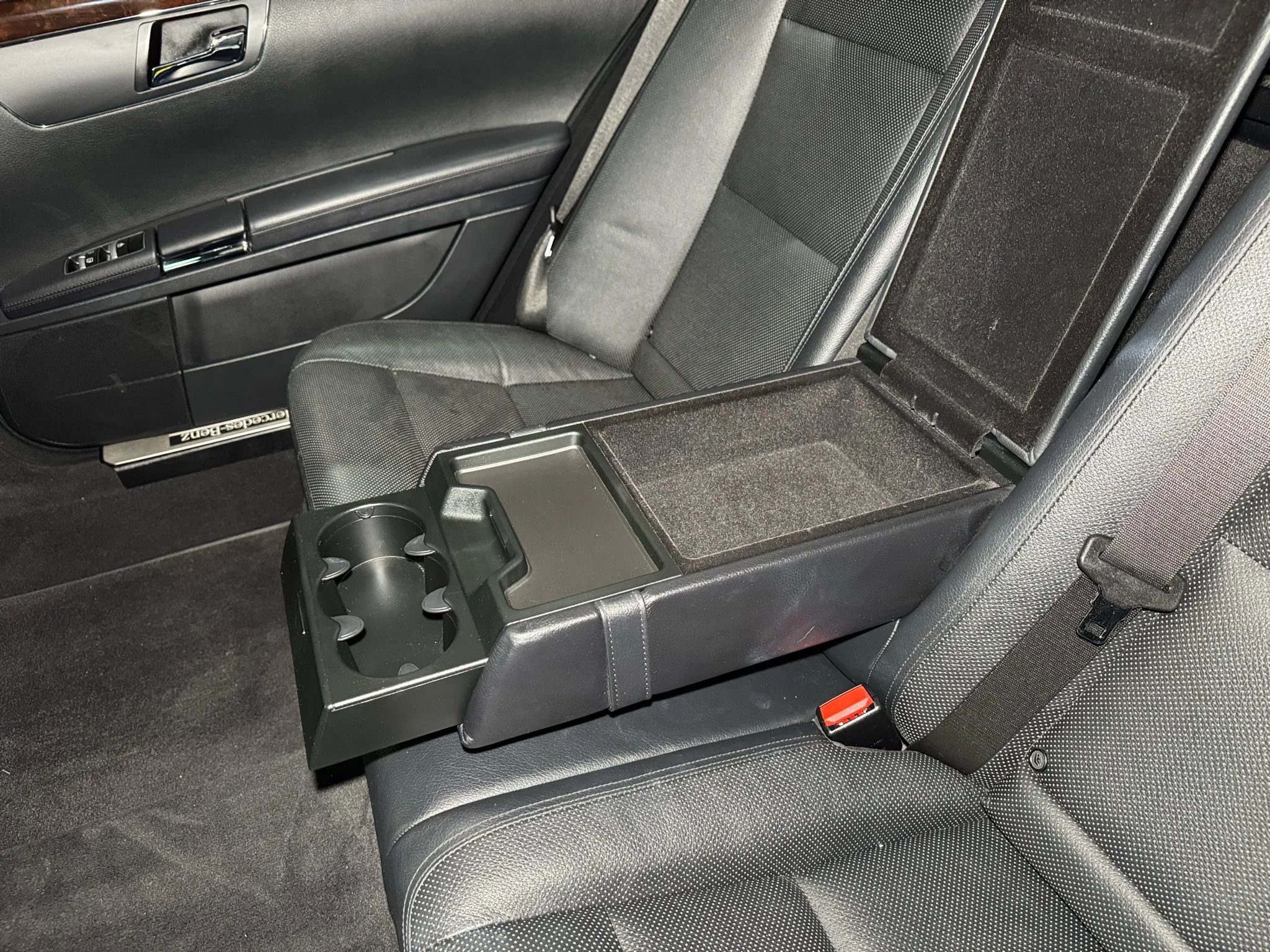 Used 2013 Mercedes-Benz S 550 image 24