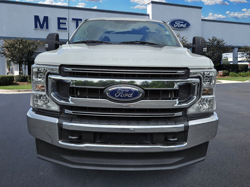 Used 2021 Ford F350 XLT image 2