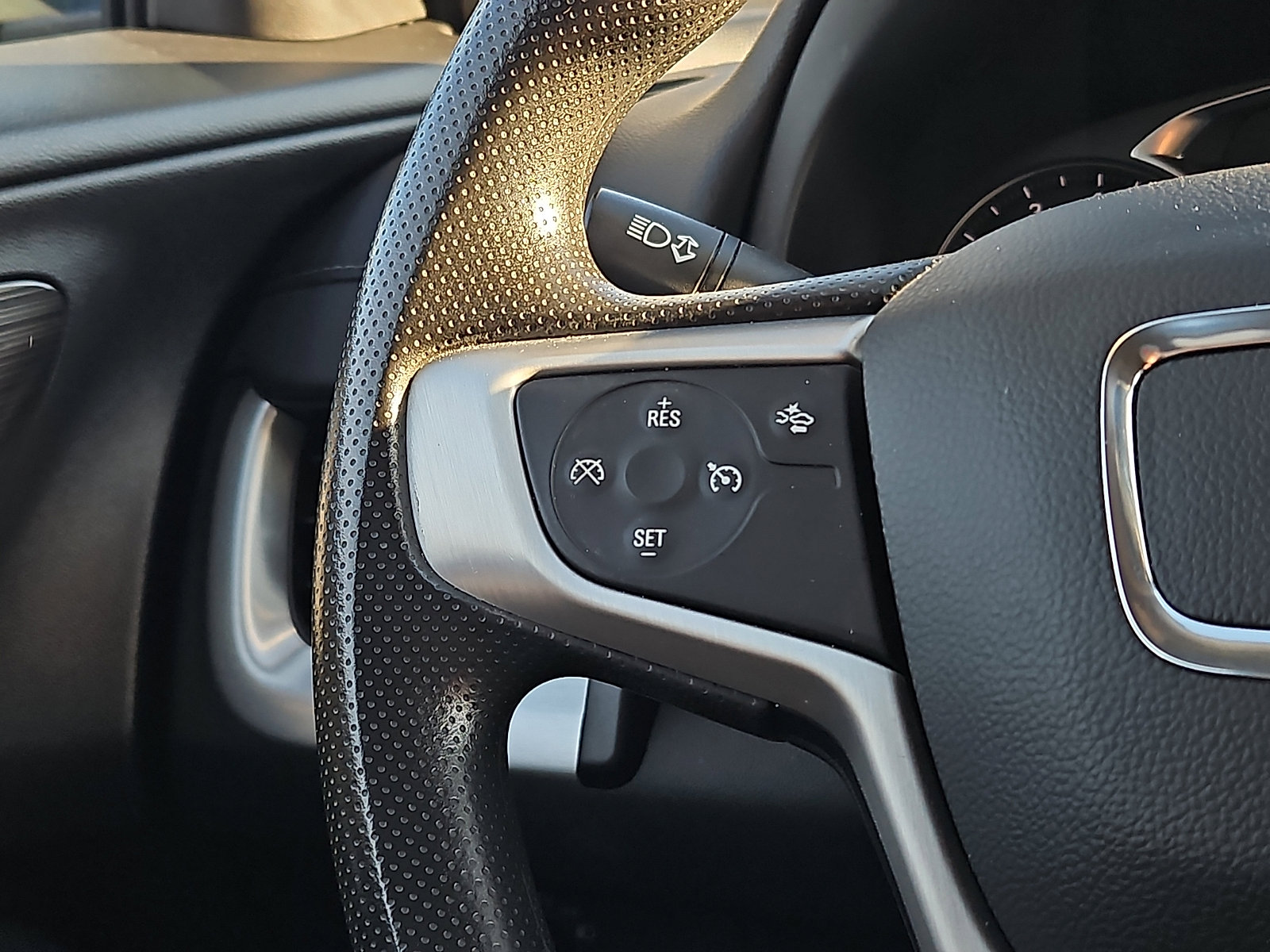 Certified 2024 GMC Terrain SLE image 20