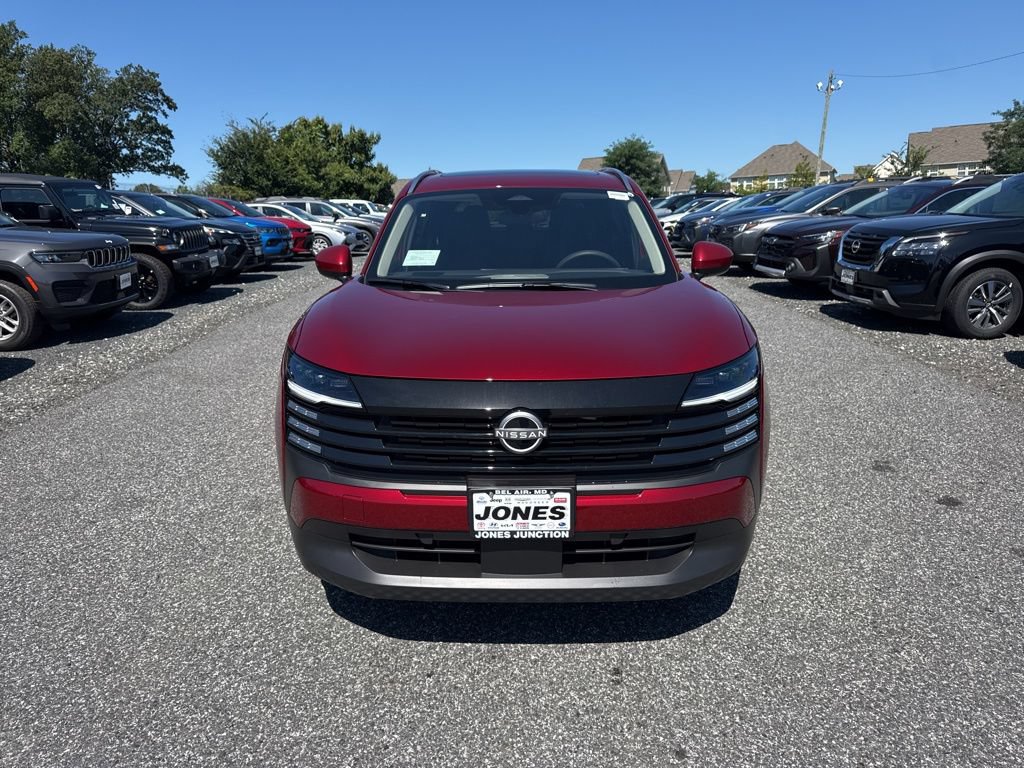 Used 2025 Nissan Kicks SV w/ SV Premium Package AWD/4WD image 3