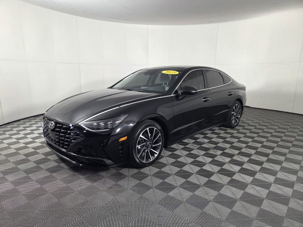 Used 2023 Hyundai Sonata Limited FWD image 4