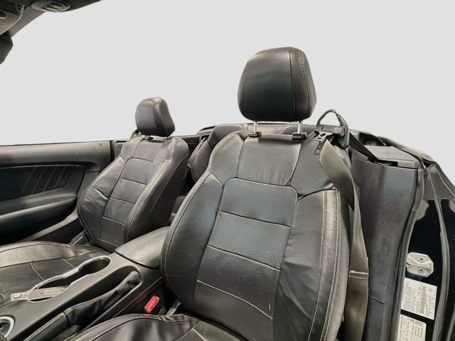 Used 2019 Ford Mustang Premium RWD image 16