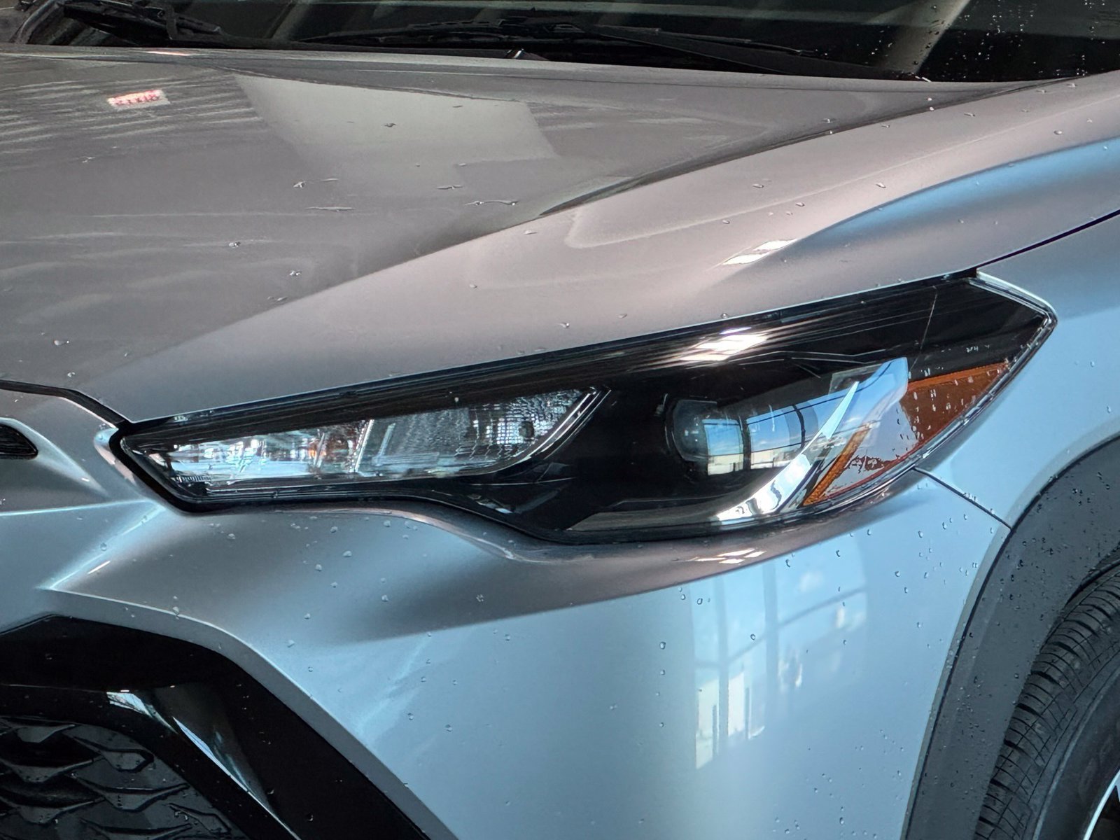 Used 2025 Toyota Corolla Cross AWD Hybrid image 5