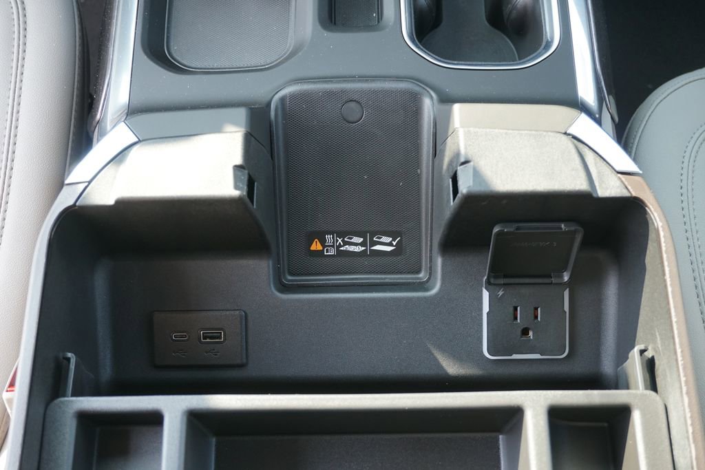 New 2026 Chevrolet Silverado 1500 LTZ w/ LTZ Premium Package image 30