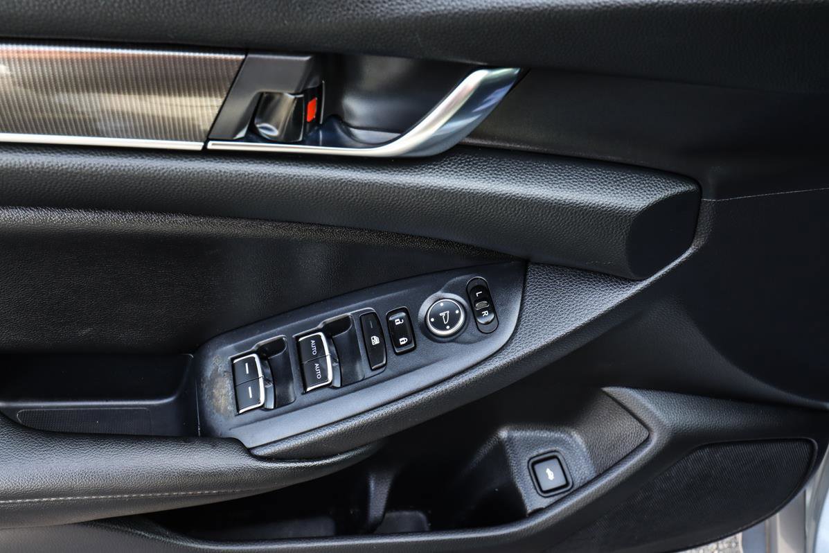 Used 2020 Honda Accord Sport image 33