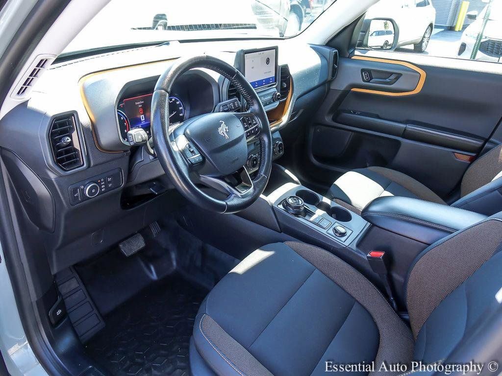 Used 2022 Ford Bronco Sport Badlands image 10