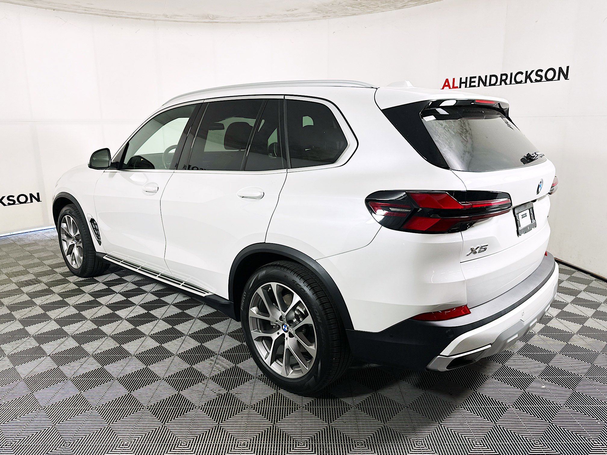 Used 2026 BMW X5 xDrive40i image 5