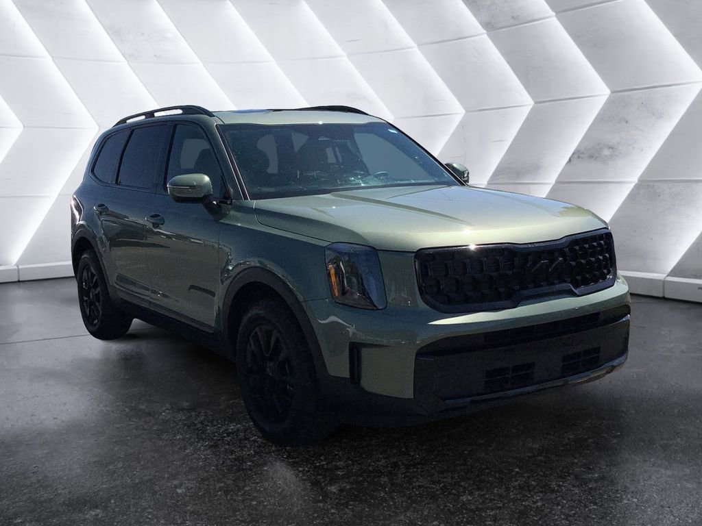 Certified 2025 Kia Telluride AWD image 1