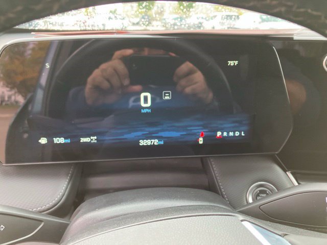 Used 2025 Chevrolet Equinox LT AWD/4WD image 16