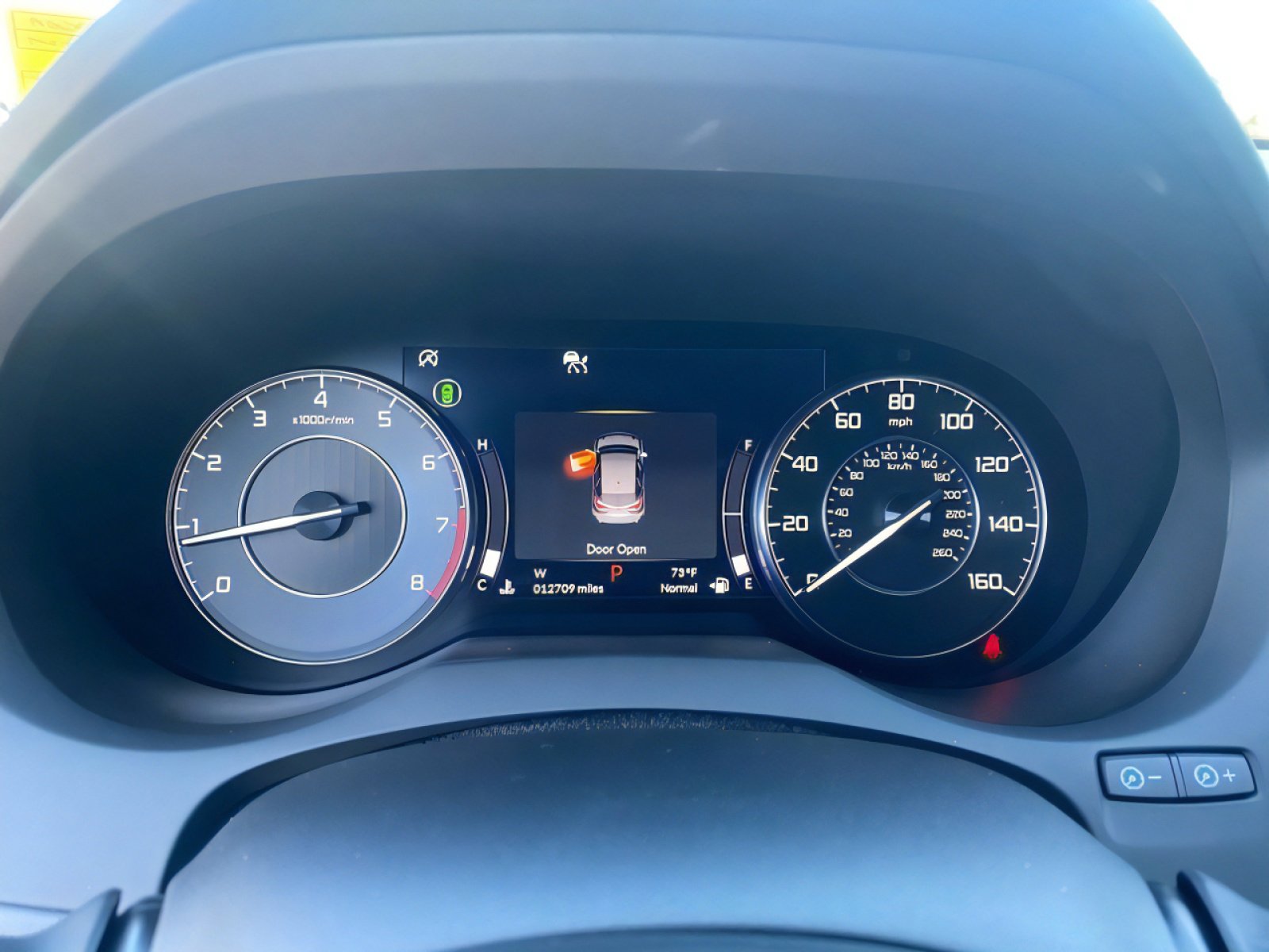 Used 2025 Acura RDX SH-AWD w/ Technology Package image 16