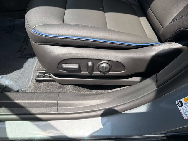 New 2026 Buick Envista Sport Touring w/ Convenience I Package FWD image 19