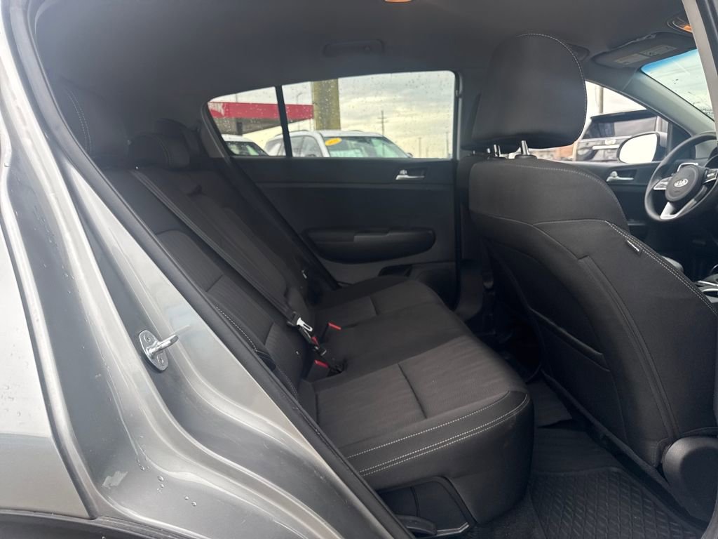 Used 2021 Kia Sportage LX image 13