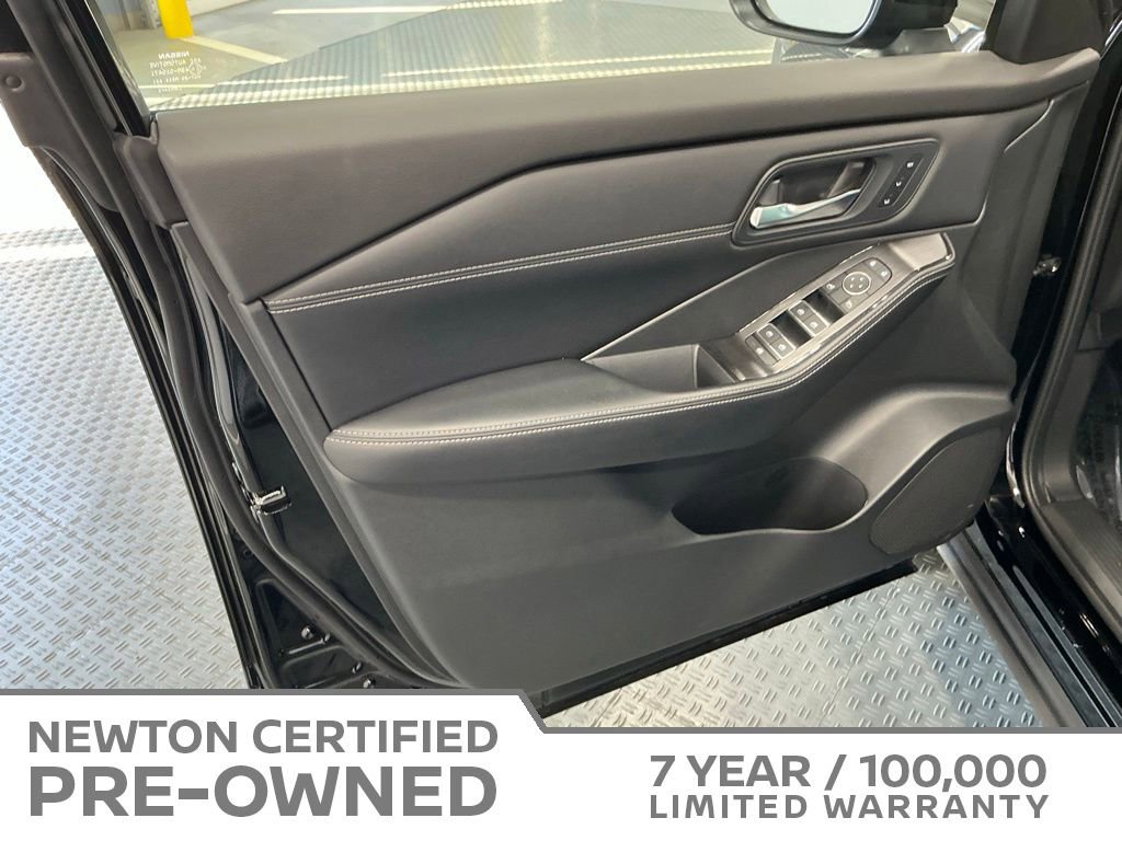 Used 2025 Nissan Rogue SL w/ SL Premium Package AWD/4WD image 49