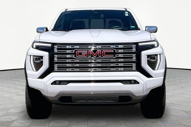 Used 2023 GMC Canyon Denali AWD/4WD image 2