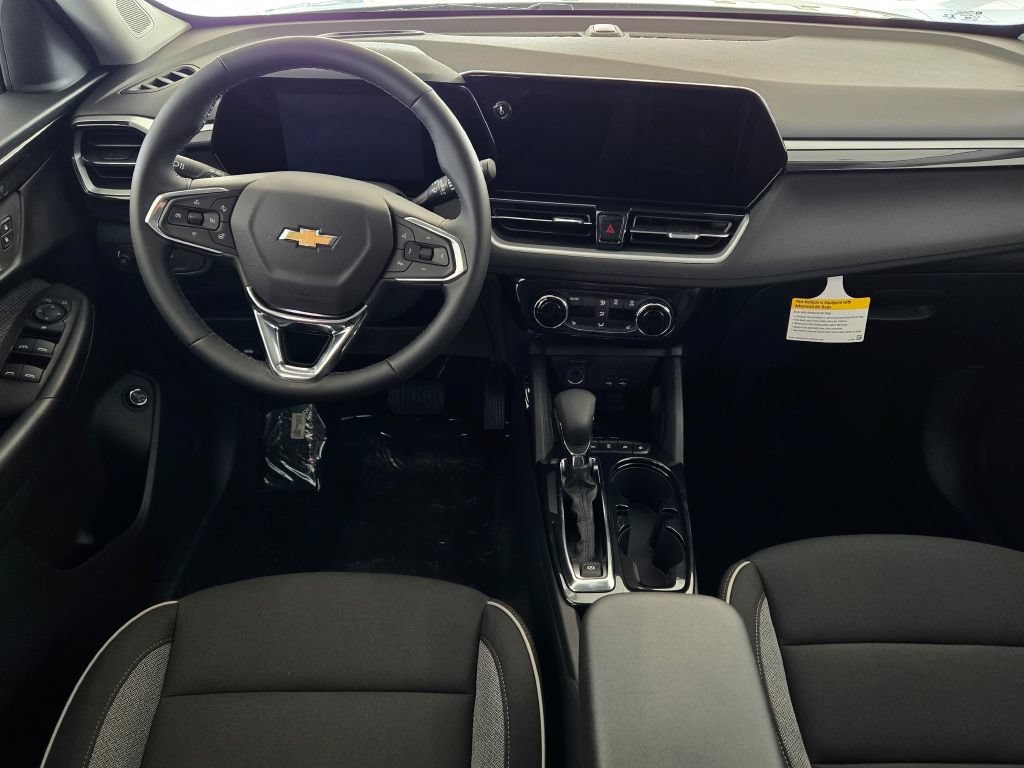 New 2026 Chevrolet TrailBlazer LT w/ Convenience Package FWD image 16