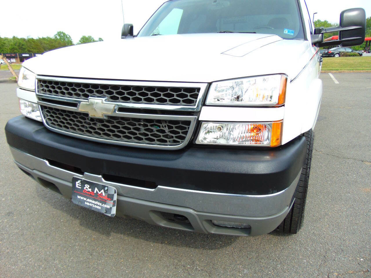 Used 2005 Chevrolet Silverado 2500 LS w/ Heavy-Duty Power Package RWD image 36