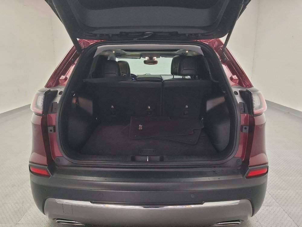 Used 2019 Jeep Cherokee Limited AWD/4WD image 29
