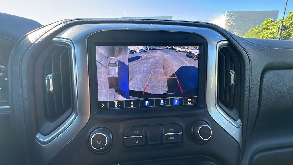 Used 2022 Chevrolet Silverado 2500 LTZ w/ LTZ Premium Package image 26