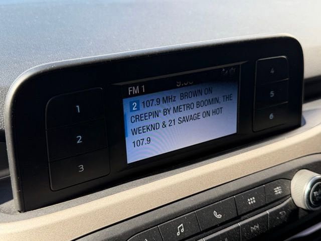 Used 2021 Ford Escape S image 19