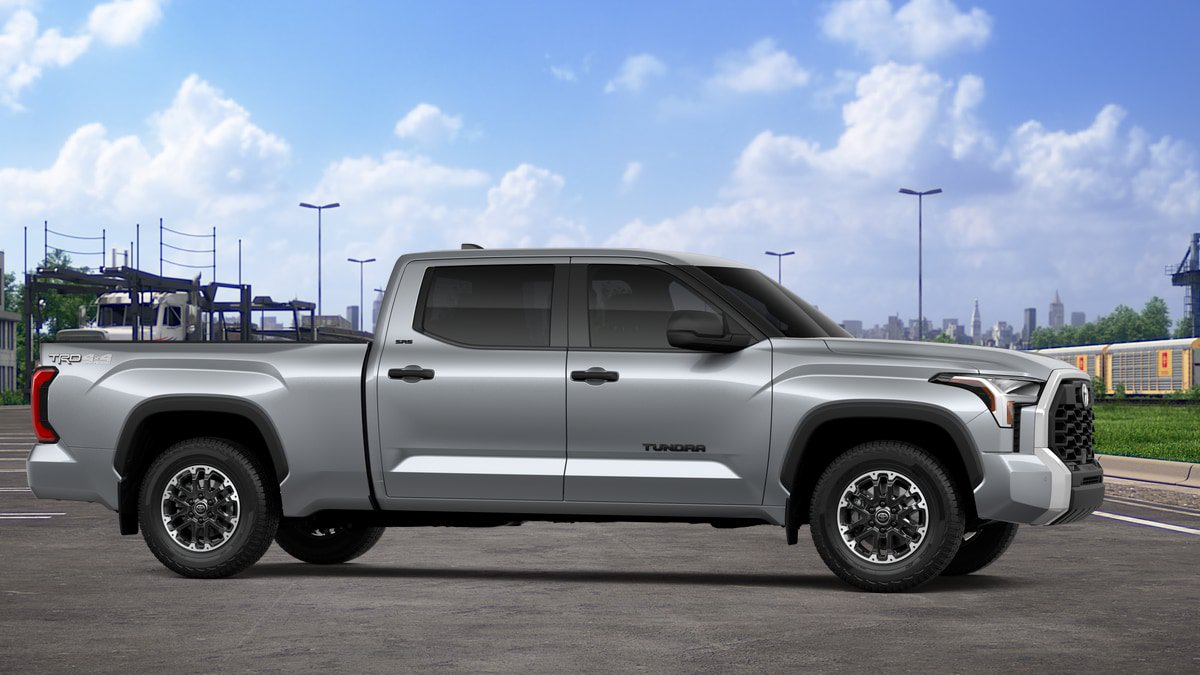 New 2026 Toyota Tundra SR5 w/ TRD Off-Road Package AWD/4WD image 15