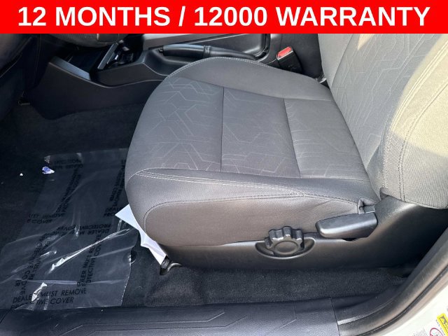Used 2017 Toyota Tacoma TRD Sport AWD/4WD image 15
