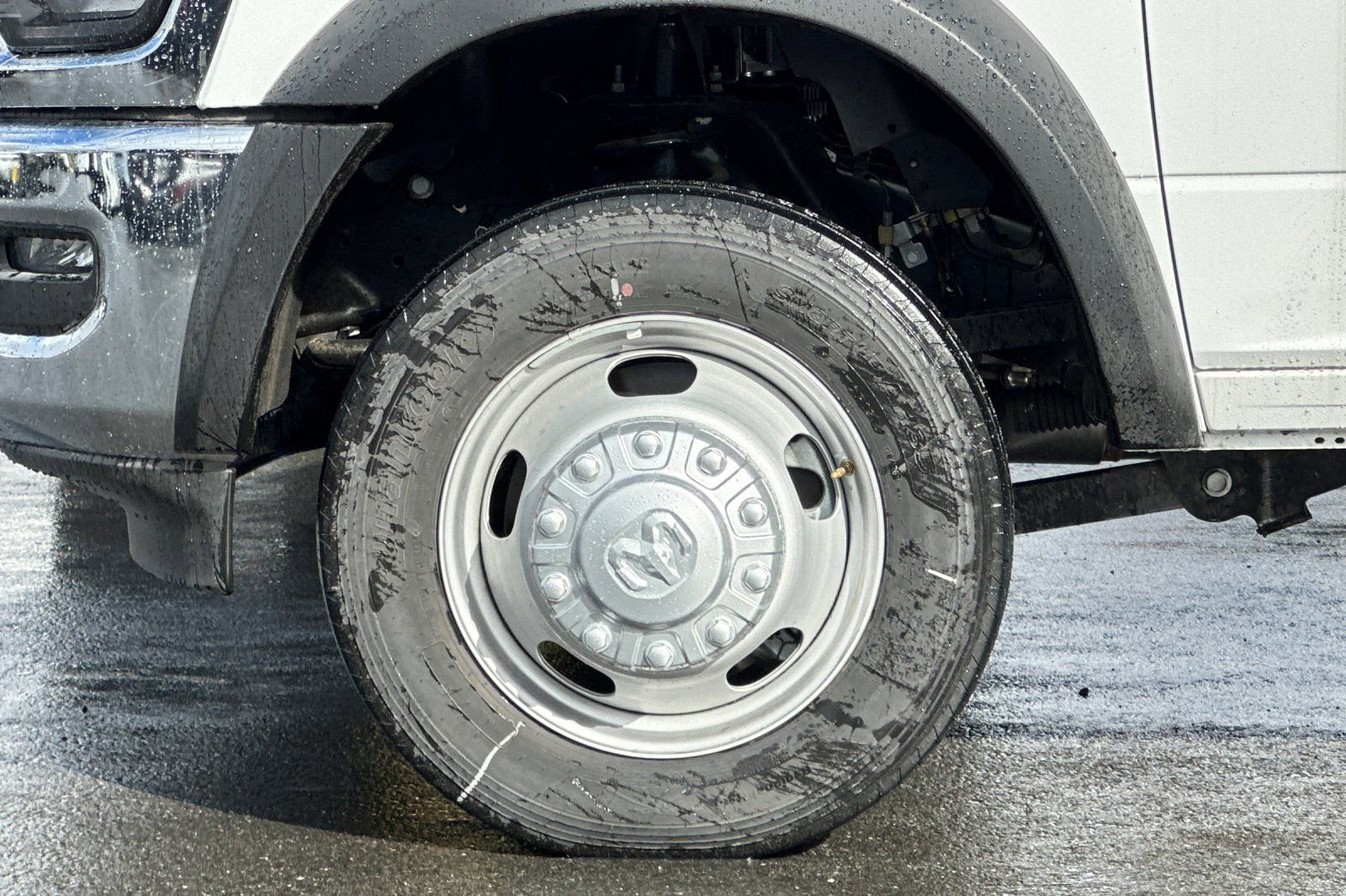 New 2025 RAM 5500 Tradesman image 30