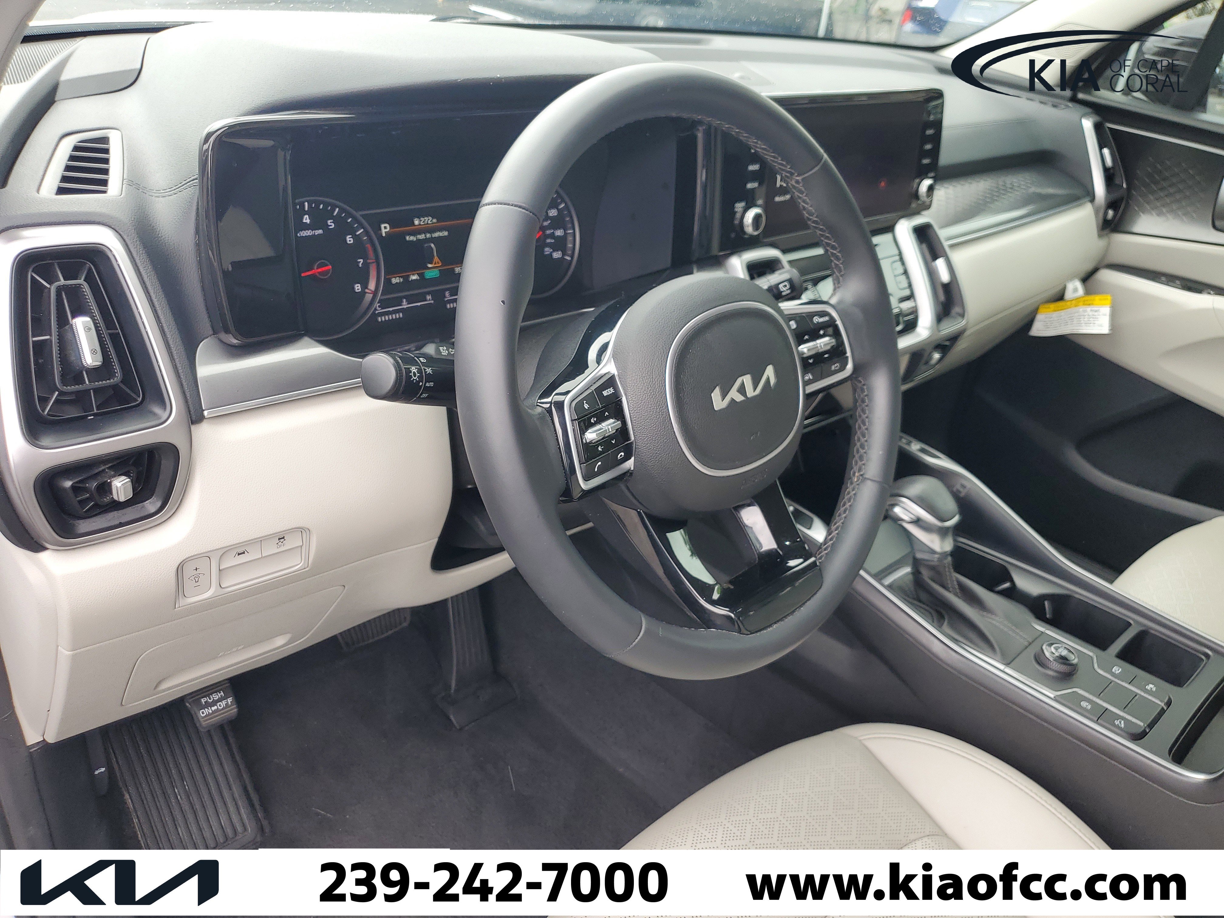 Used 2023 Kia Sorento S w/ Panoramic Sunroof Package FWD image 31