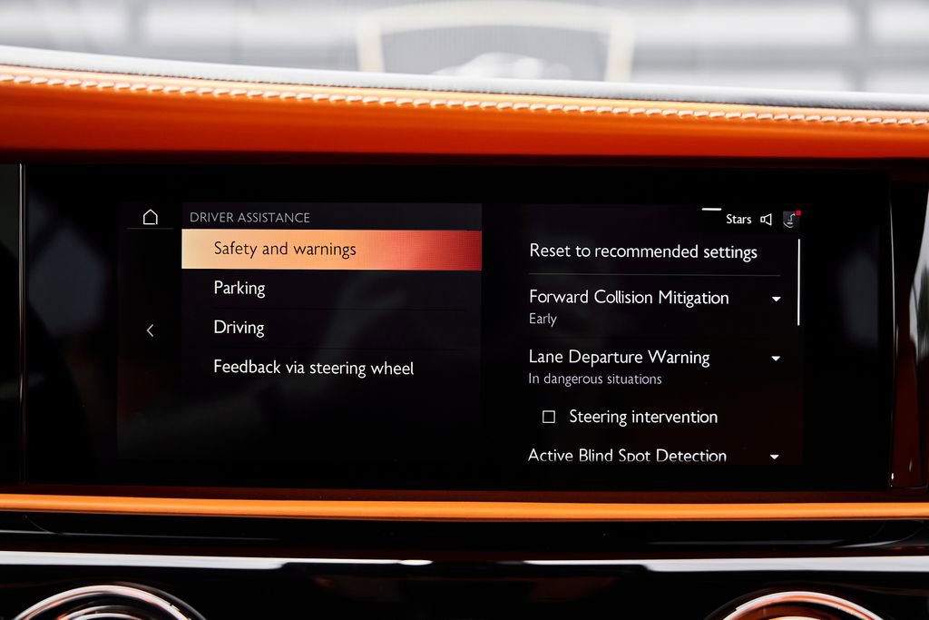 Used 2025 Rolls-Royce Spectre w/ Spectre Launch Package image 65