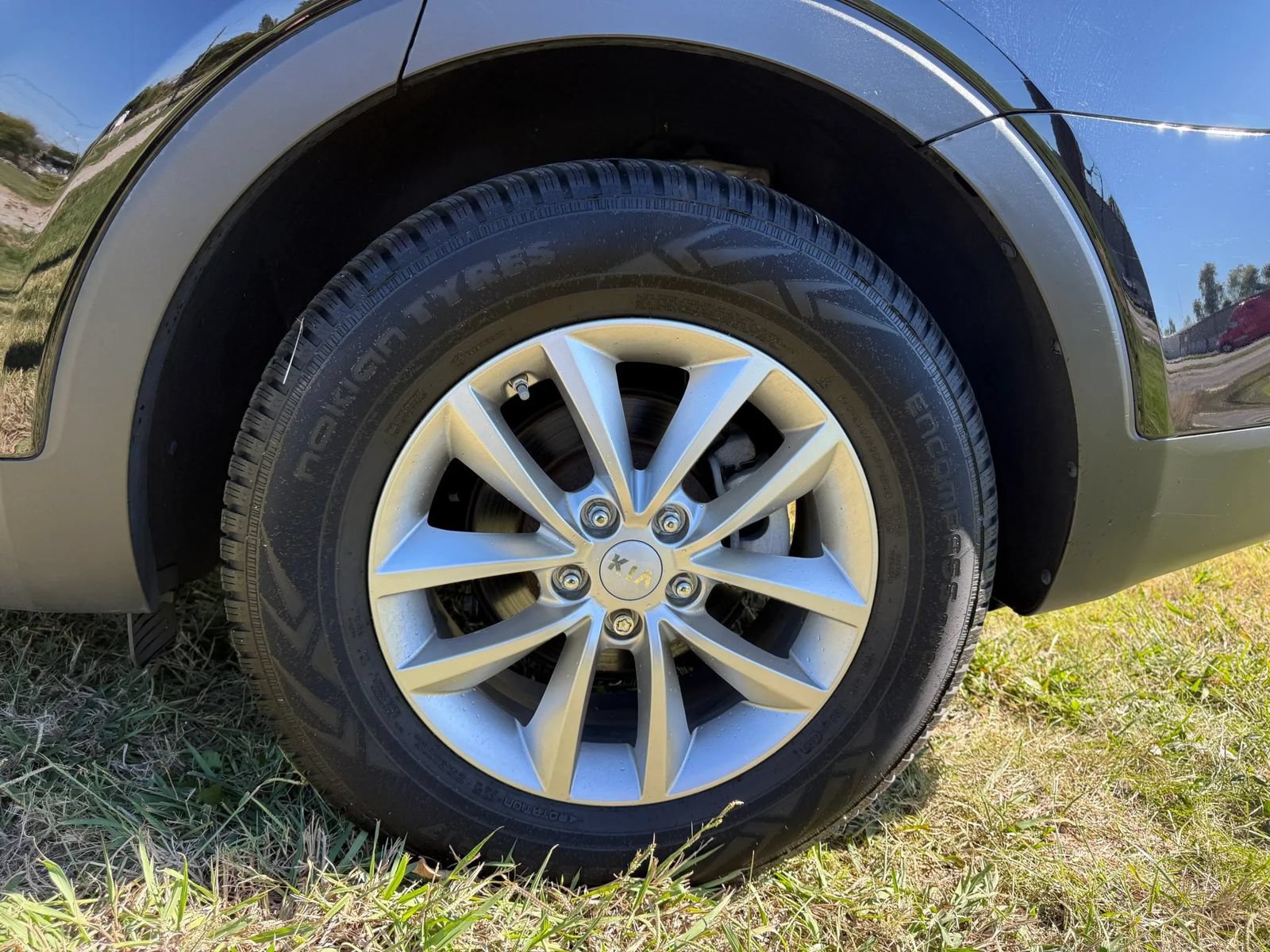 Used 2017 Kia Sorento L FWD image 16