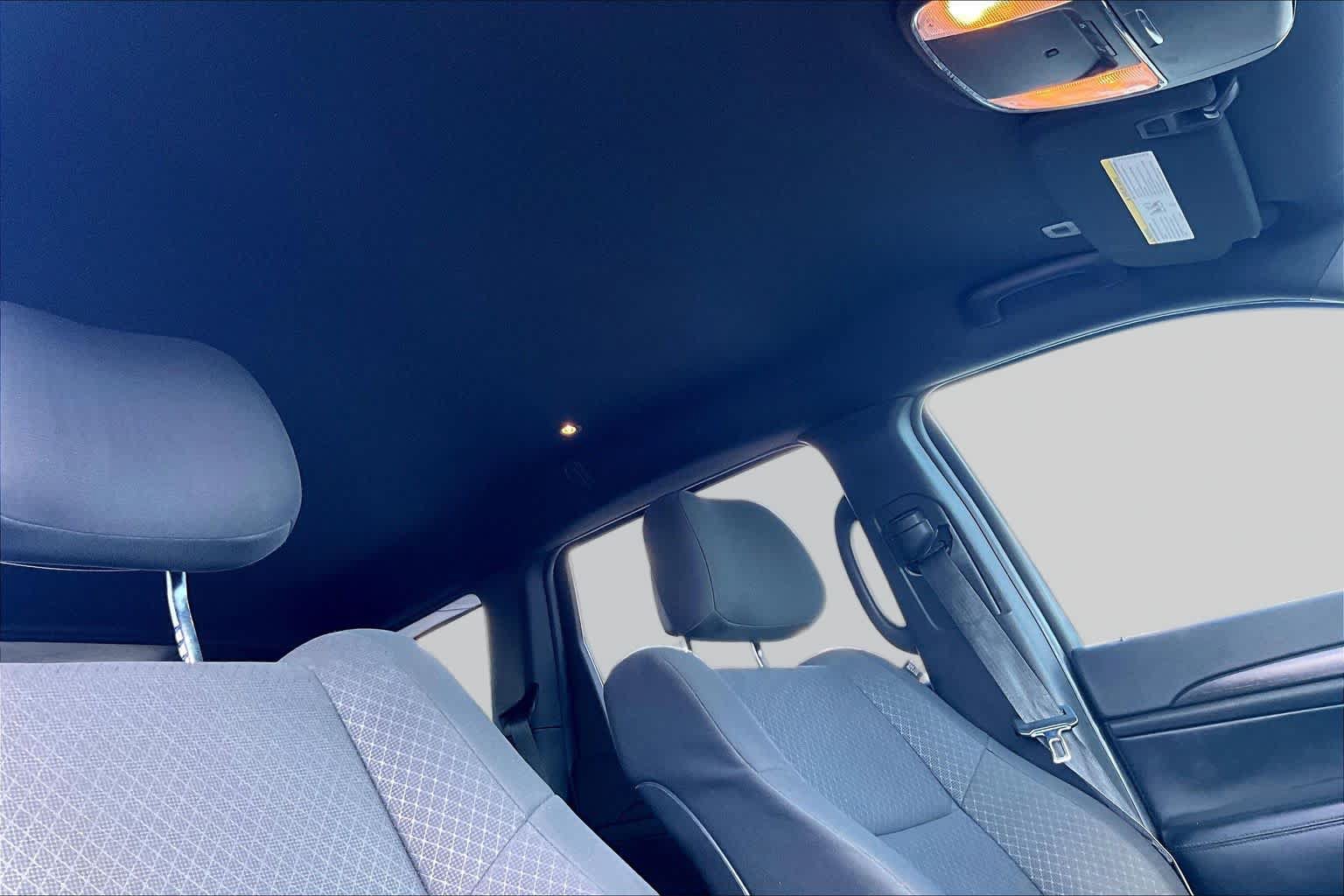 Used 2018 Jeep Grand Cherokee Laredo RWD image 14