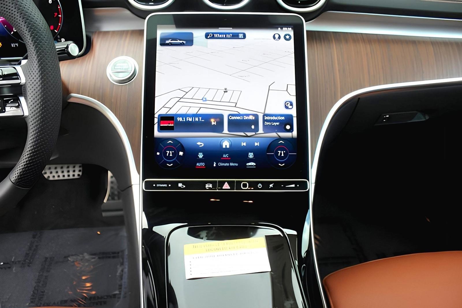 Used 2024 Mercedes-Benz C 300 Sedan image 22