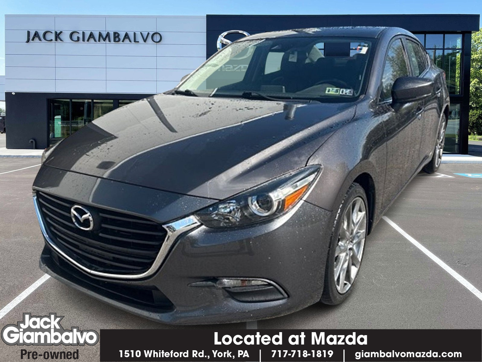 Used 2018 MAZDA MAZDA3 Touring FWD image 1