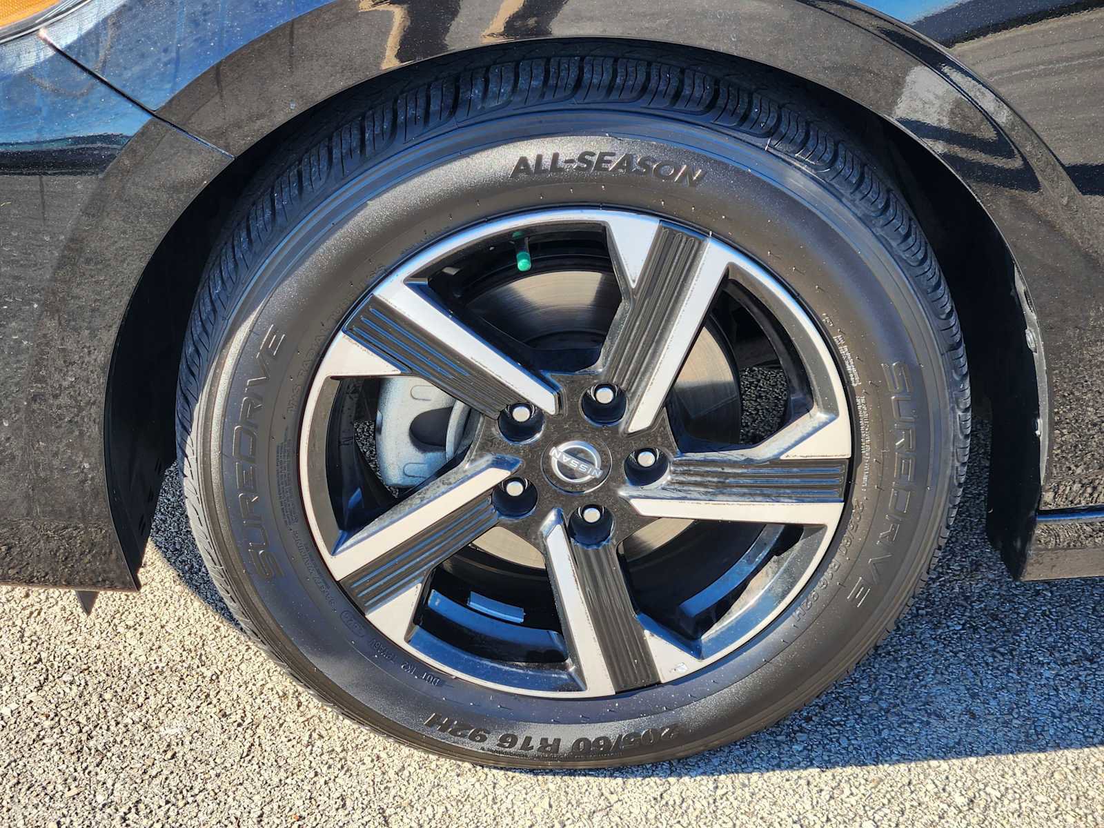 Used 2024 Nissan Sentra SV image 9