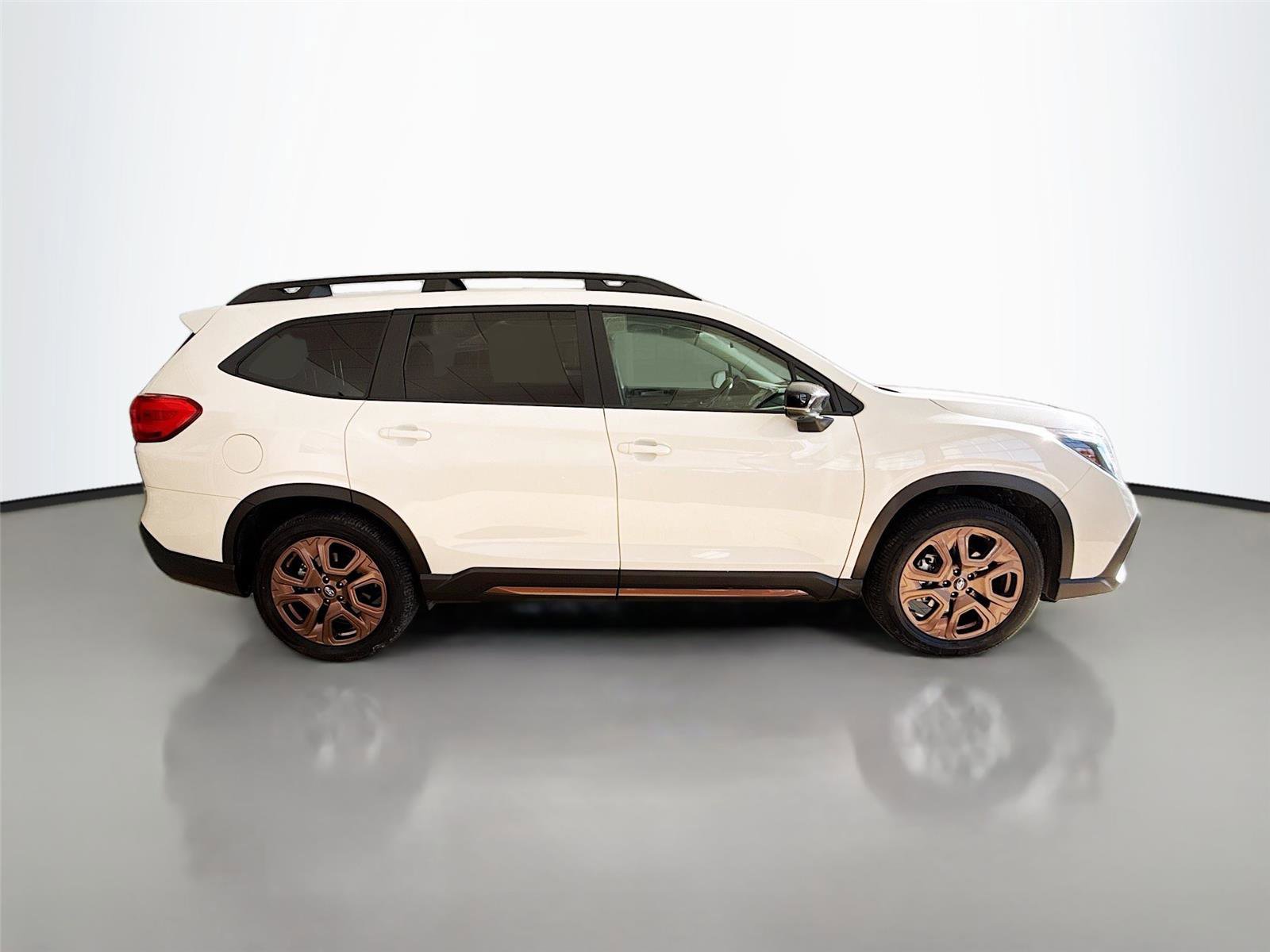 Used 2025 Subaru Ascent Bronze Edition image 41