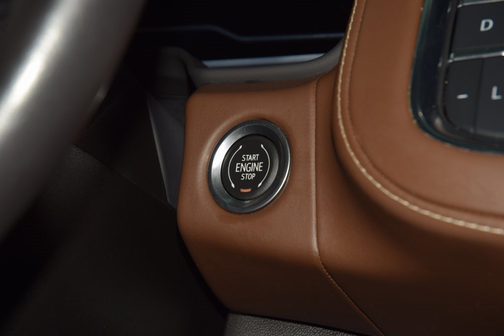 Used 2023 Chevrolet Tahoe High Country w/ Premium Package 2 image 33