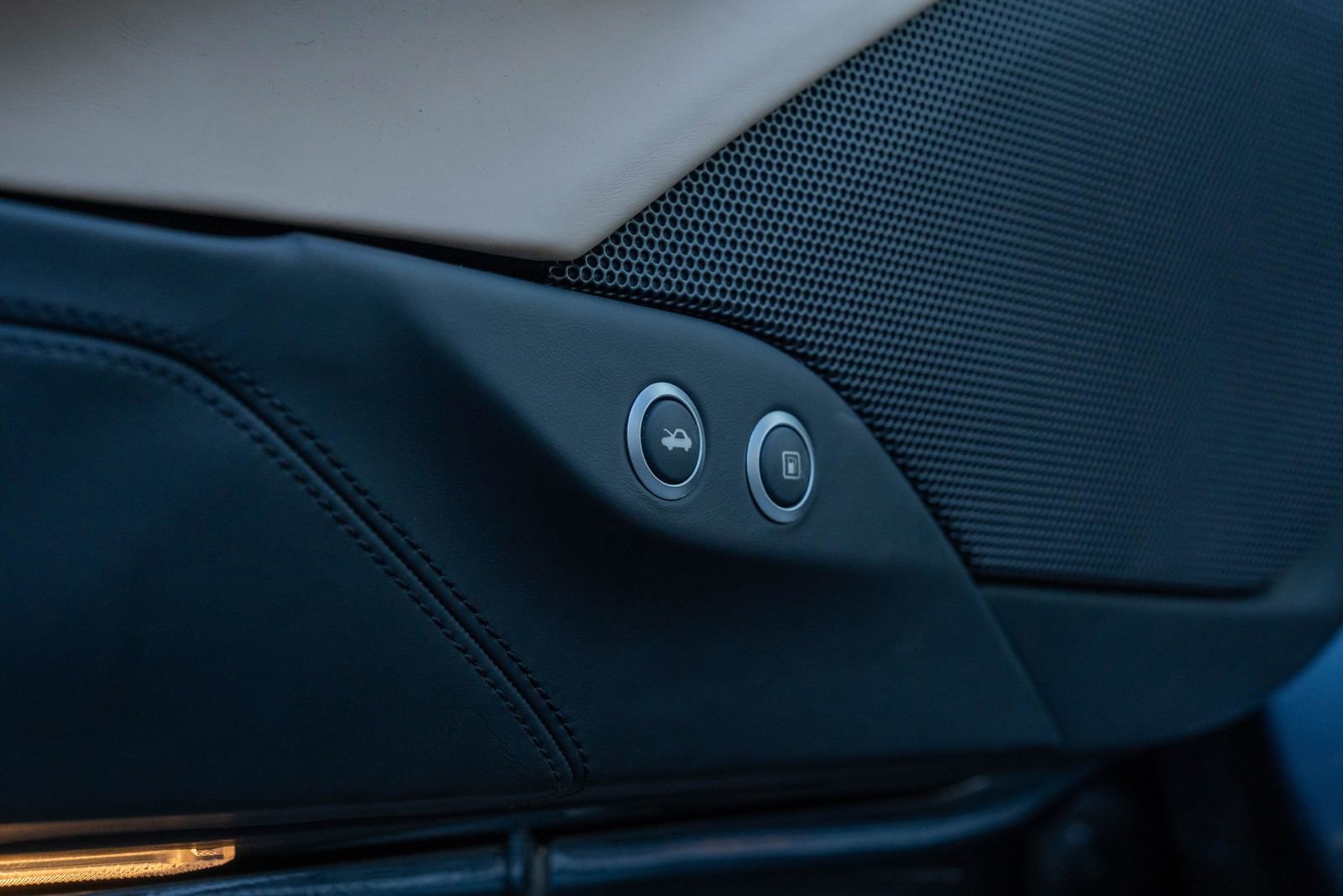 Certified 2016 Ferrari 488 GTB image 30