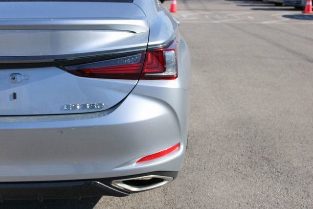 Used 2023 Lexus ES 350 F Sport w/ Accessory Package (Z2) image 45