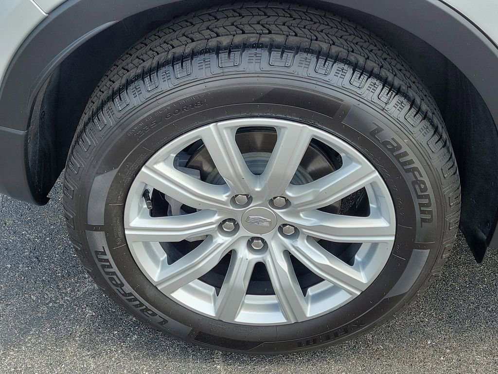 Used 2020 Cadillac XT4 Premium Luxury image 7