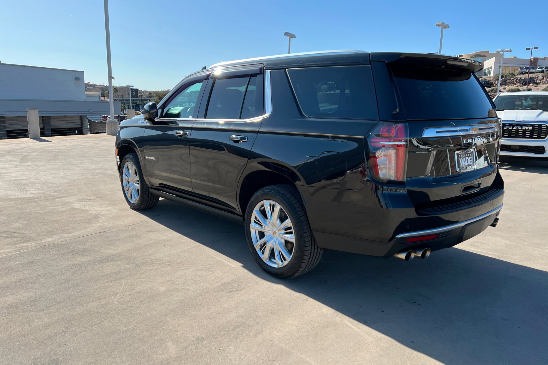 Used 2022 Chevrolet Tahoe High Country image 3