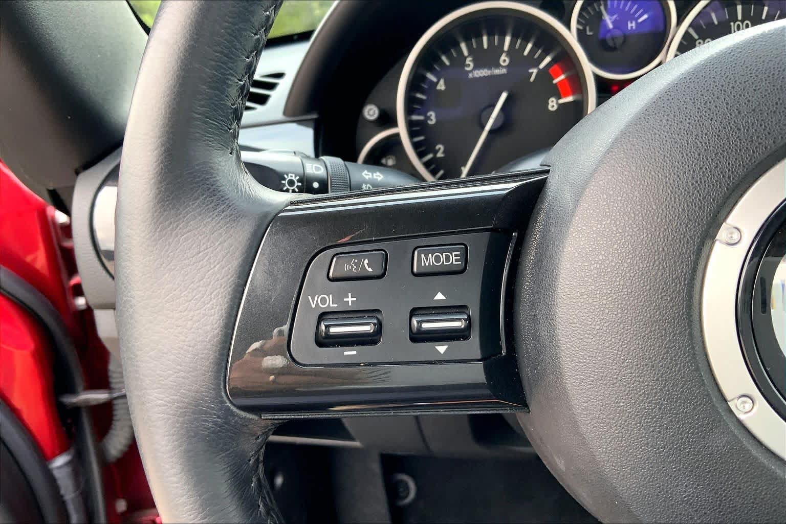 Used 2015 MAZDA MX-5 Miata Grand Touring w/ Premium Package RWD image 24