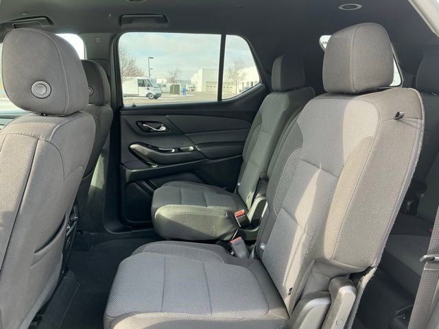 Used 2024 Chevrolet Traverse LT image 34