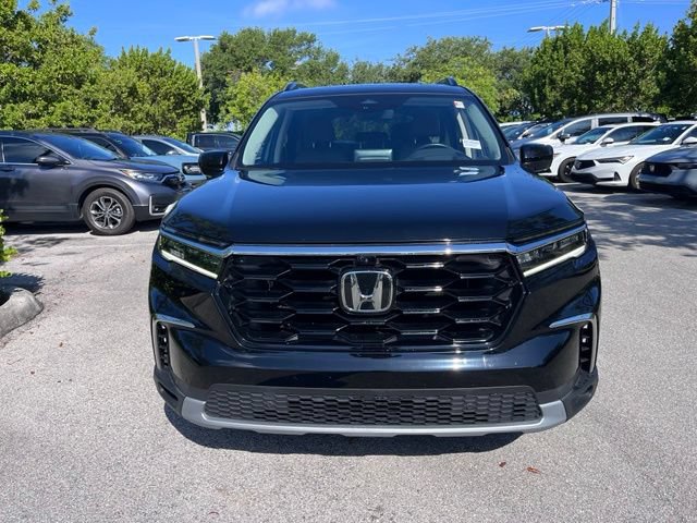 Used 2024 Honda Pilot Elite image 2
