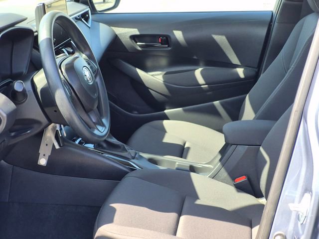 Used 2025 Toyota Corolla LE image 14
