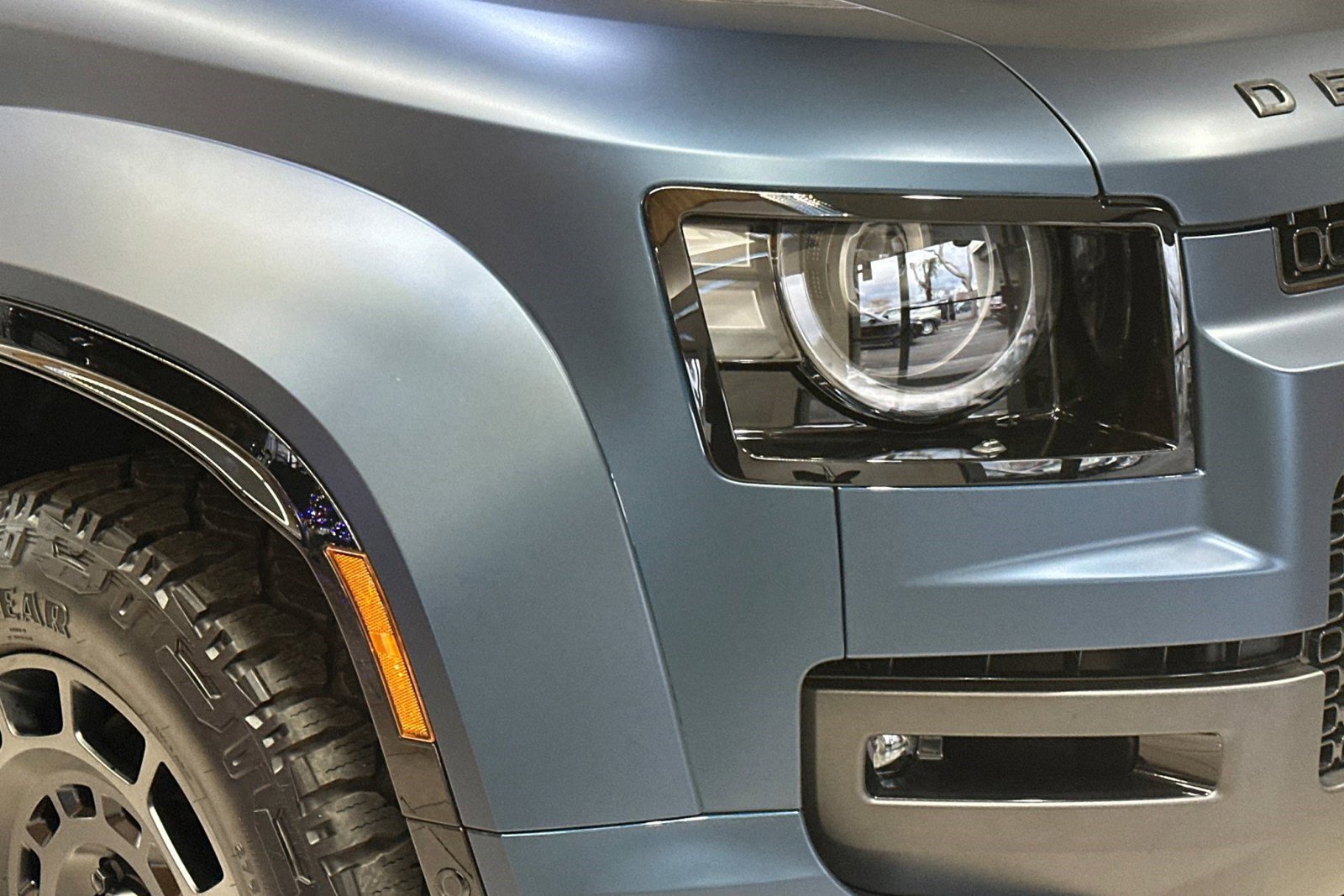 New 2026 Land Rover Defender 110 OCTA image 11